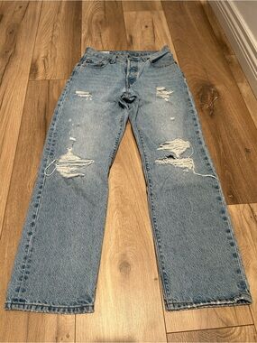 Levi's 501 90’s Light Blue Women's distressed Jeans